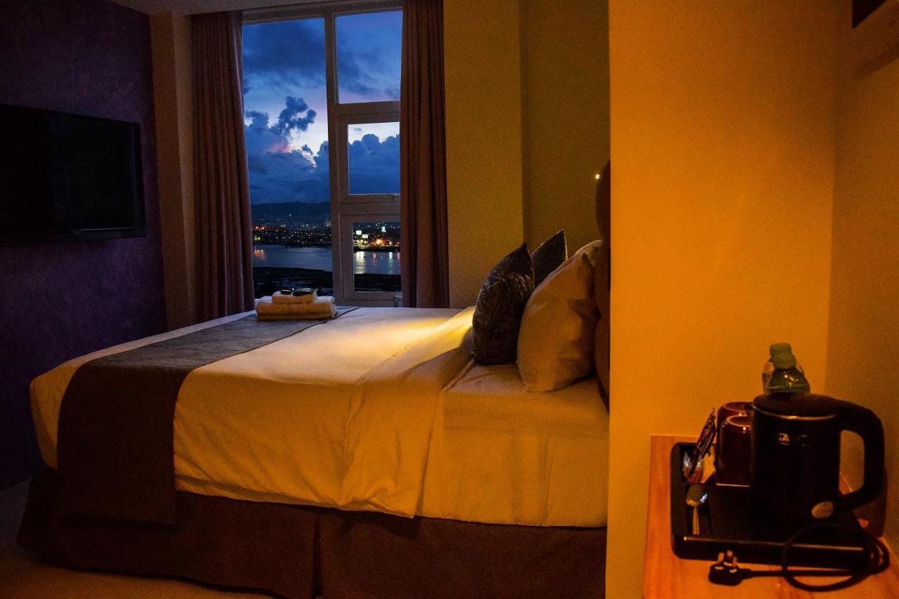 Sempre Premier Inn - Mactan Airport Hotel Lapu-Lapu City Dış mekan fotoğraf