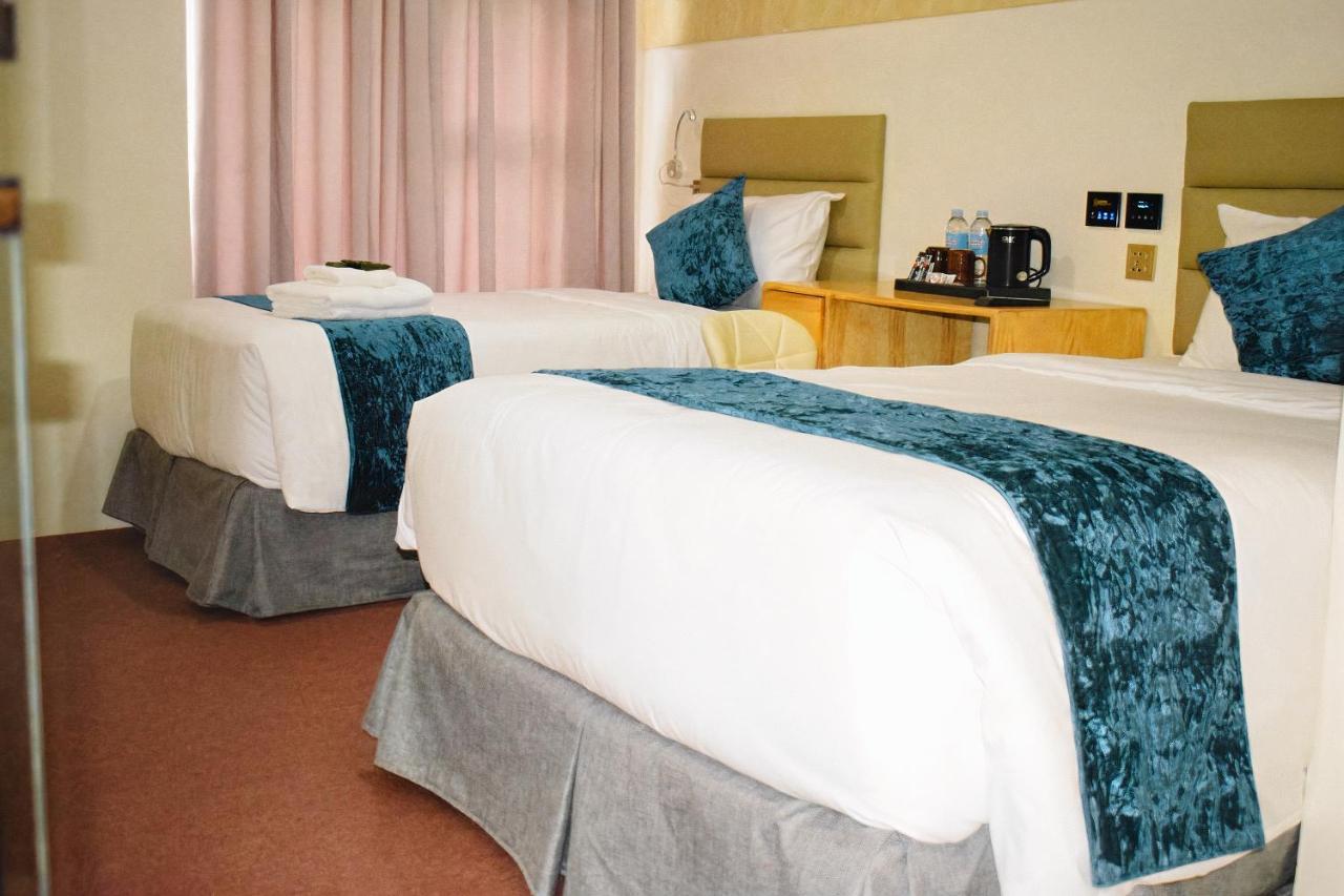 Sempre Premier Inn - Mactan Airport Hotel Lapu-Lapu City Dış mekan fotoğraf