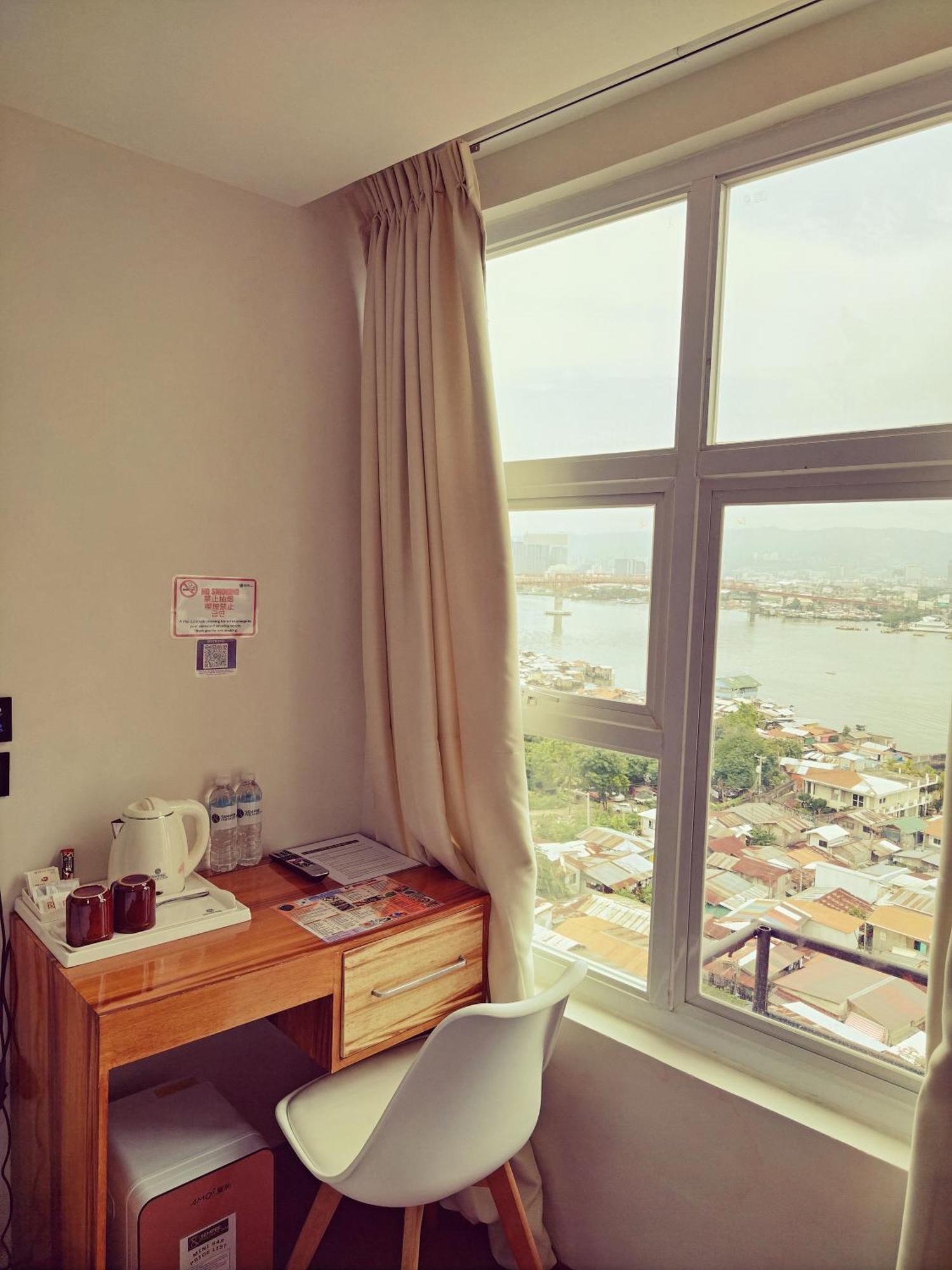 Sempre Premier Inn - Mactan Airport Hotel Lapu-Lapu City Dış mekan fotoğraf