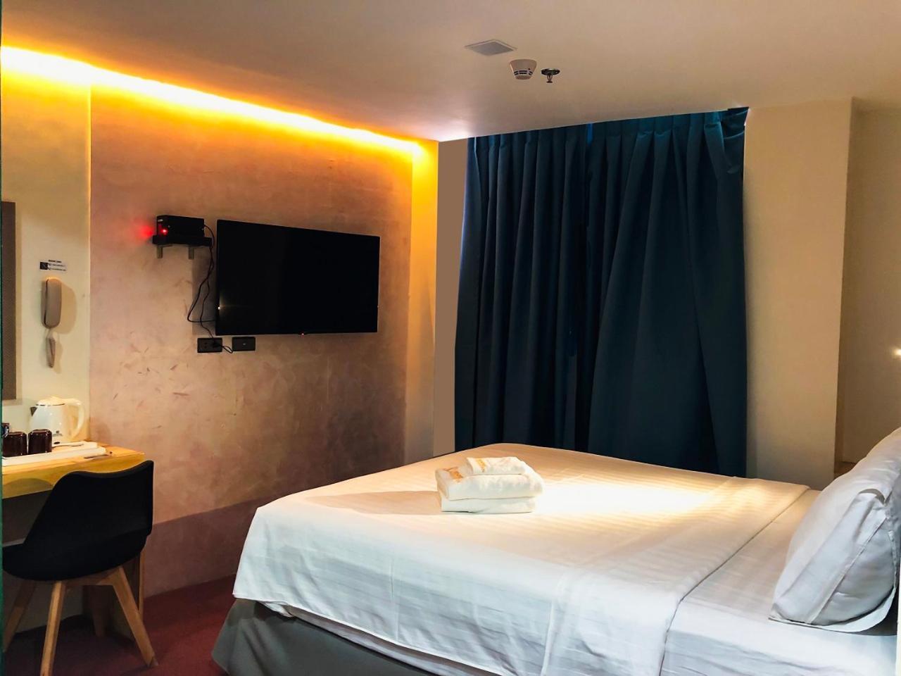 Sempre Premier Inn - Mactan Airport Hotel Lapu-Lapu City Dış mekan fotoğraf