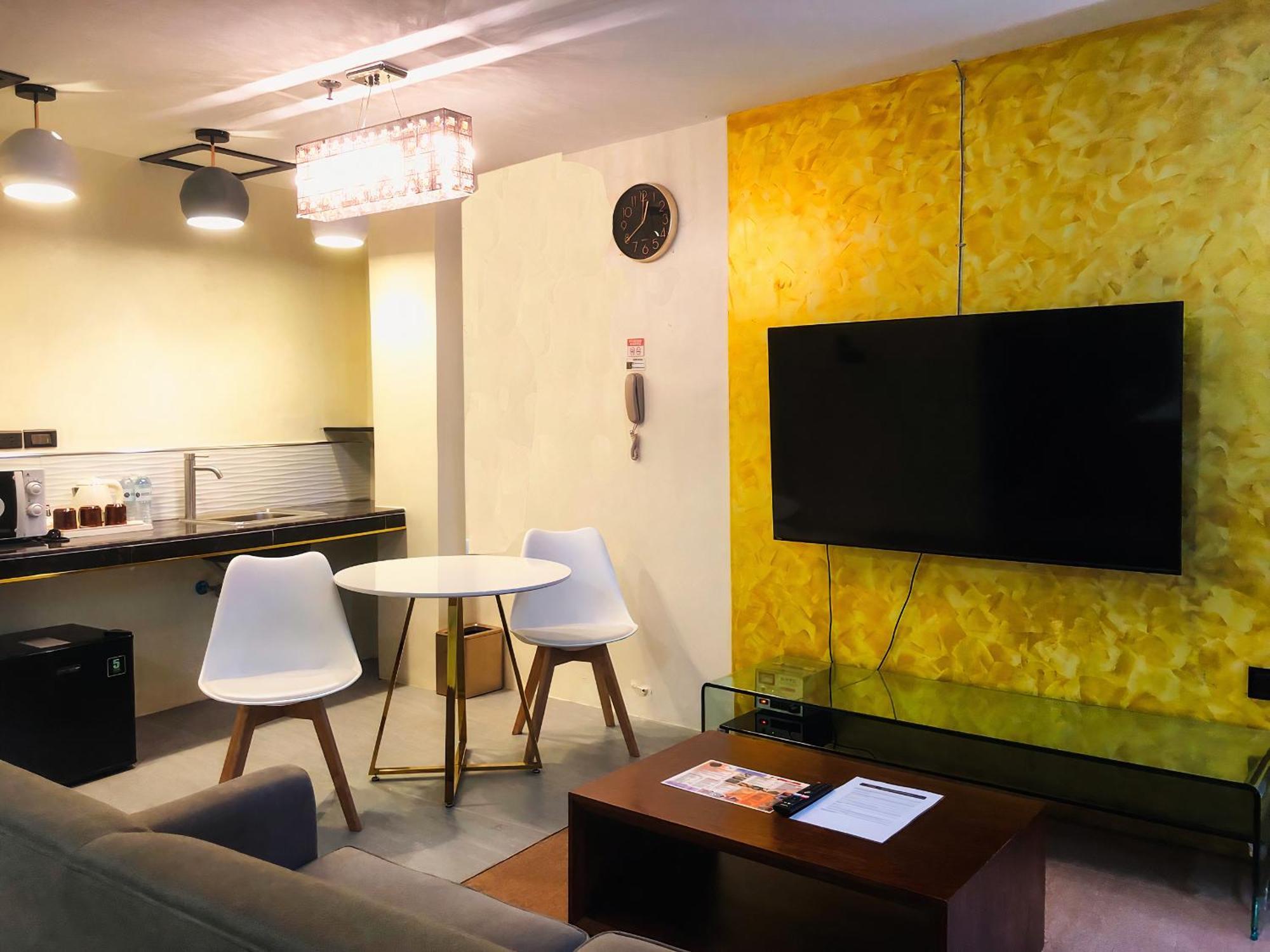 Sempre Premier Inn - Mactan Airport Hotel Lapu-Lapu City Dış mekan fotoğraf