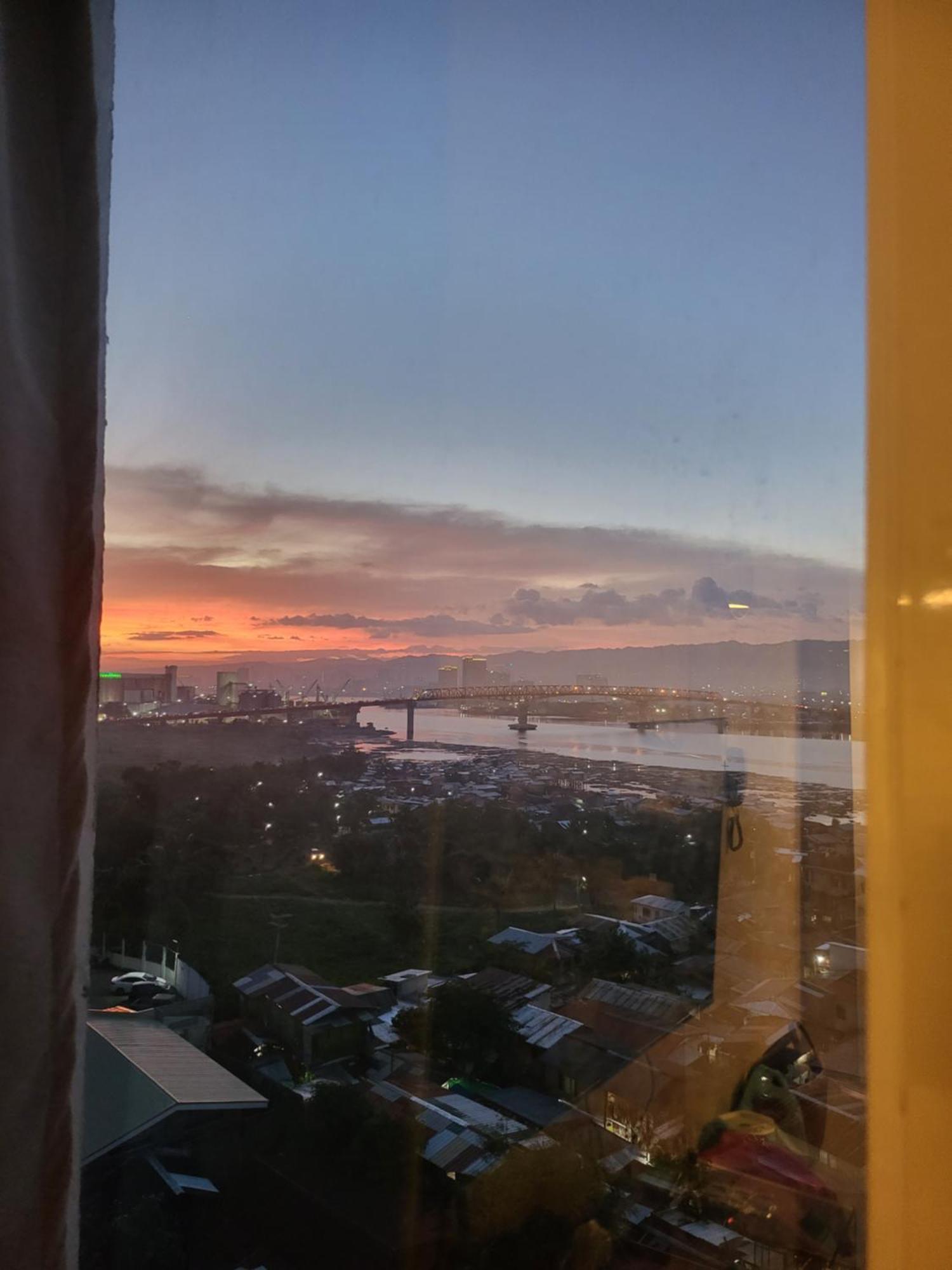 Sempre Premier Inn - Mactan Airport Hotel Lapu-Lapu City Oda fotoğraf