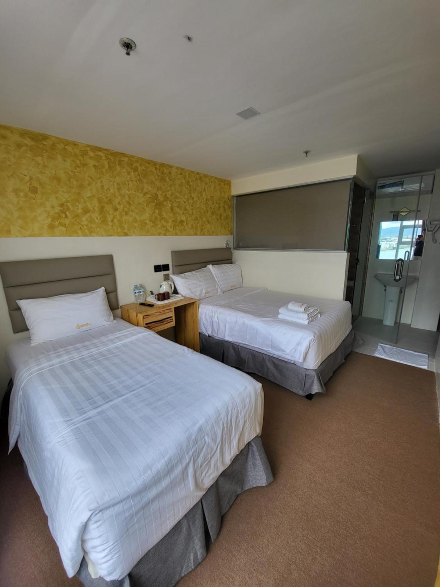 Sempre Premier Inn - Mactan Airport Hotel Lapu-Lapu City Oda fotoğraf